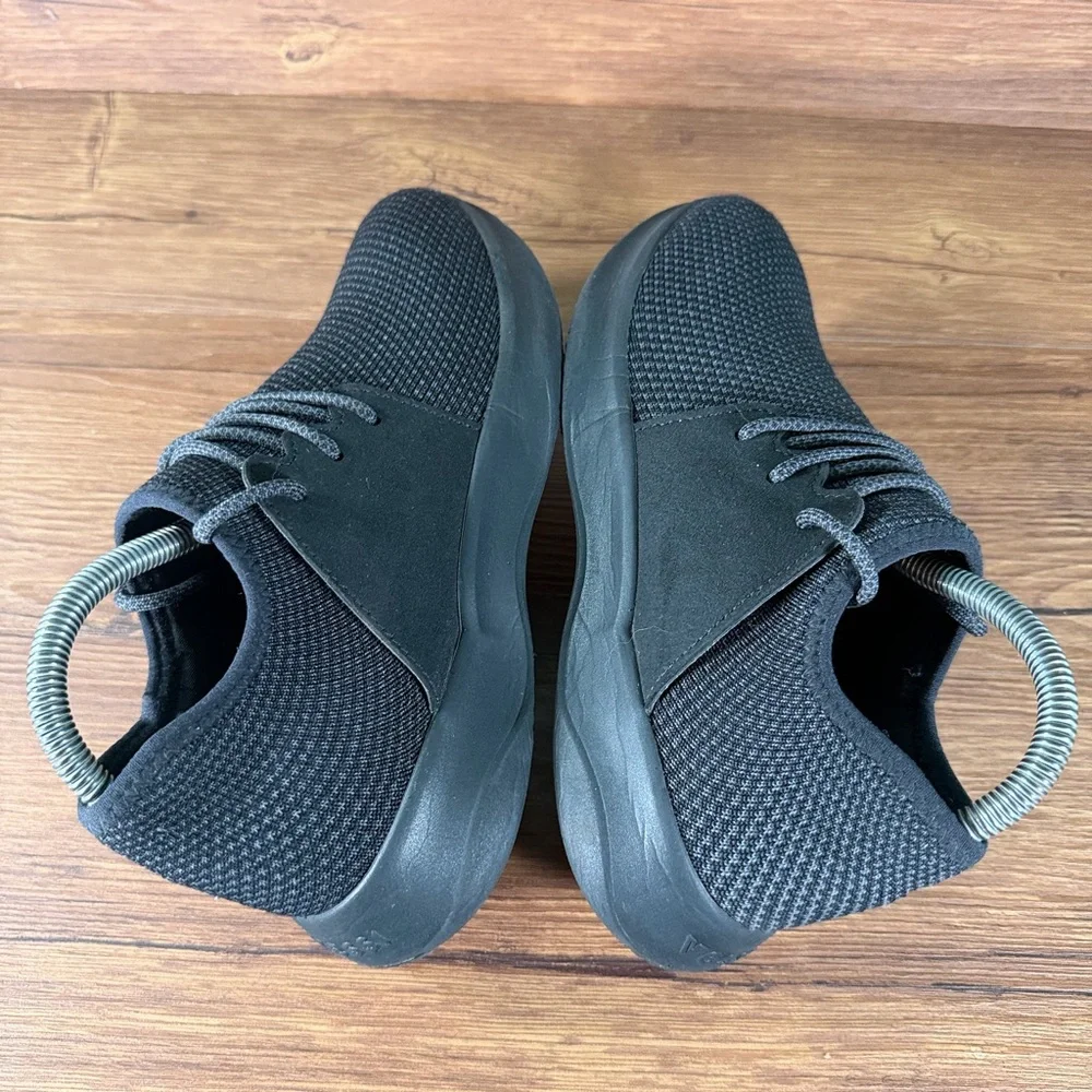 VESSI‎ Everyday Waterproof Sneakers Women’s Size 8 Lace Up Shoes